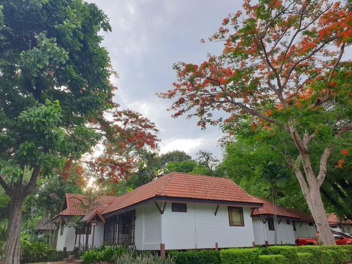 Supalai Pasak Resort Hotel And Spa Kengkhoj Kültér fotó